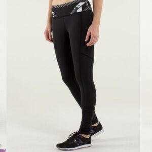 Lululemon Speed Tight cozy Black Women's Athletic Leggings size 6